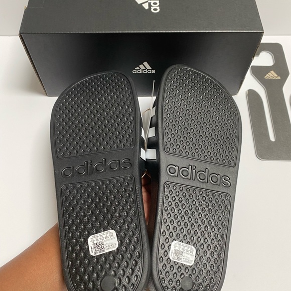 NWT Adidas Adilette Aqua White Slides - Picture 10 of 10